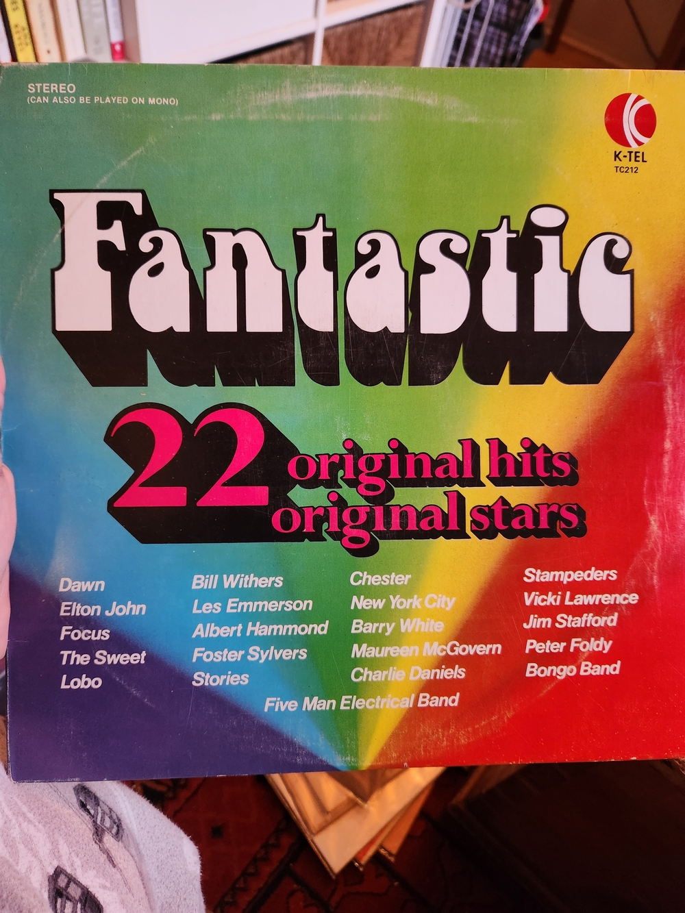 Fantastic 22 Original Hits Original Stars - Colorful Album Cover
